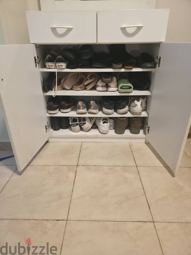 White Shoes Rack with Mirror 1