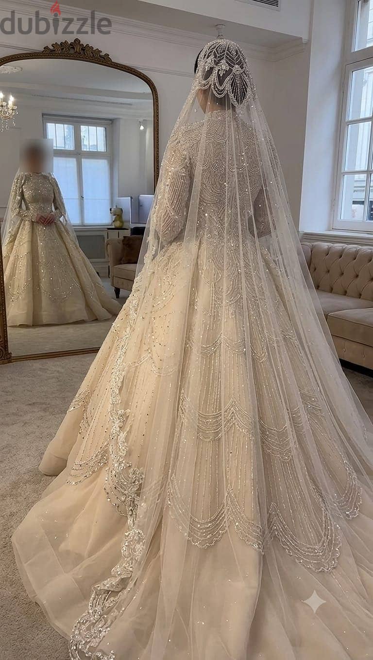 Luxury Wedding dress 3