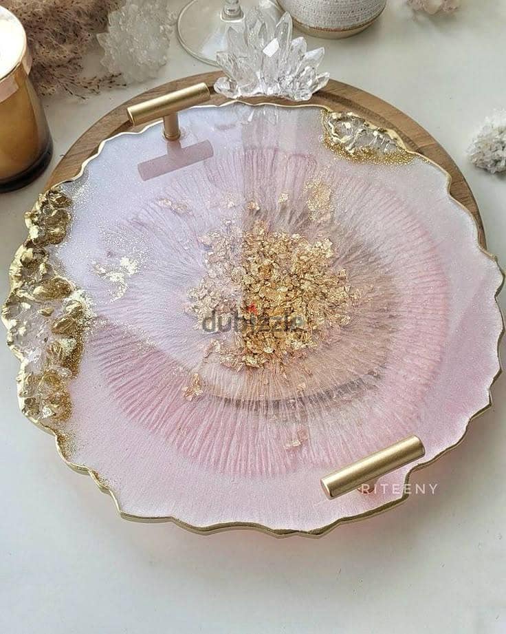 Handmade Epoxy Resin Serving Tray with 4 Coasters 3