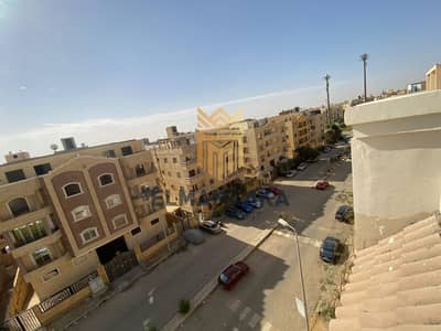 Sheikh Zayed Neighborhood 16 and very close to بيفرلي هيلز وMazar Mall