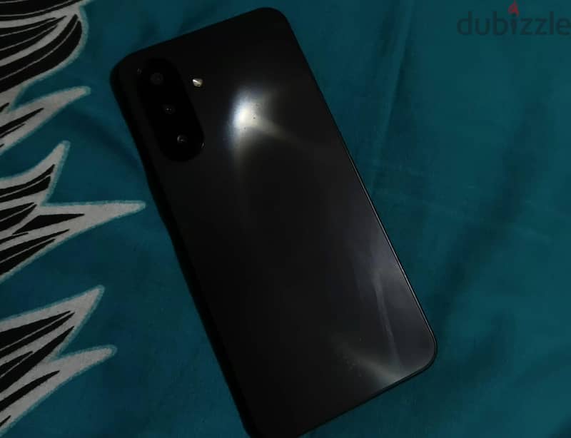 SAMSUNG A17 256 8 4