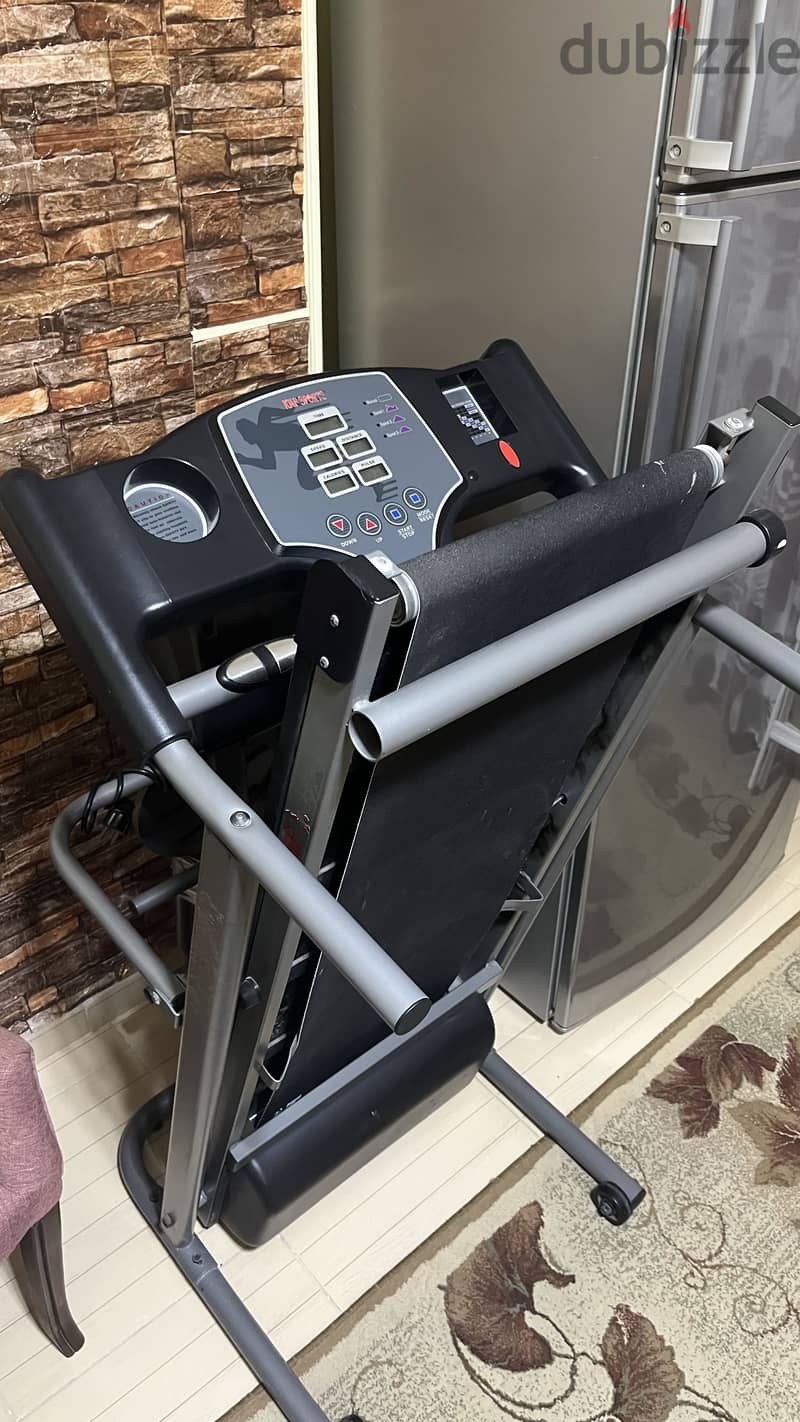 Treadmill 4