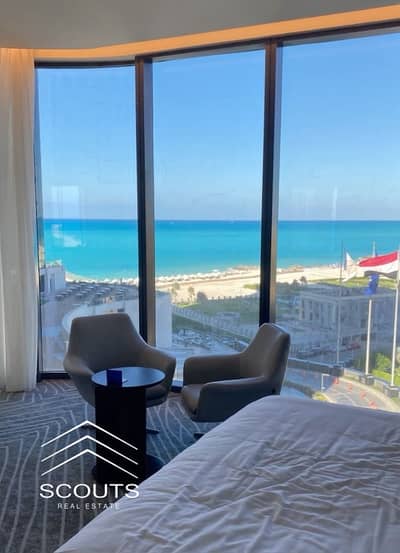 للاستثمار بالدولار او للسكن علي البحر صف اول فوري متشطب High End عاين بنفسك شقة للبيع في ابراج العلمين الجديده
