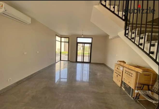 View and receive immediately — a fully finished townhouse villa in O West.