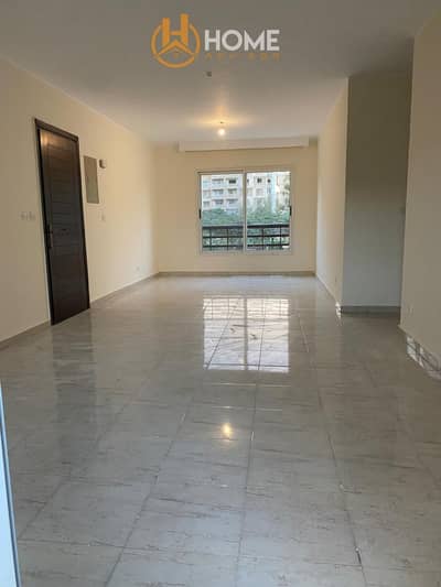 Apartment for Rent in Madinaty B6 – Narrow Garden & Street View | Corner unit | Near The Strip