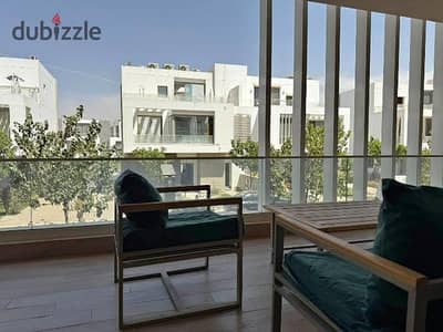 Apartment for sale, a bargain facing New Giza with a panoramic view of the Pyramids