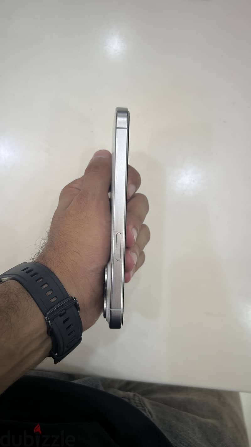 Apple - iPhone 15 Pro 4