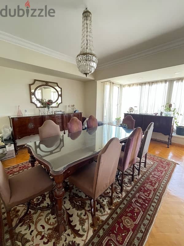English style full dining room 3