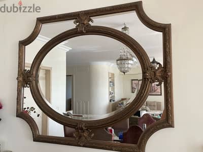 elegant intricate details mirror