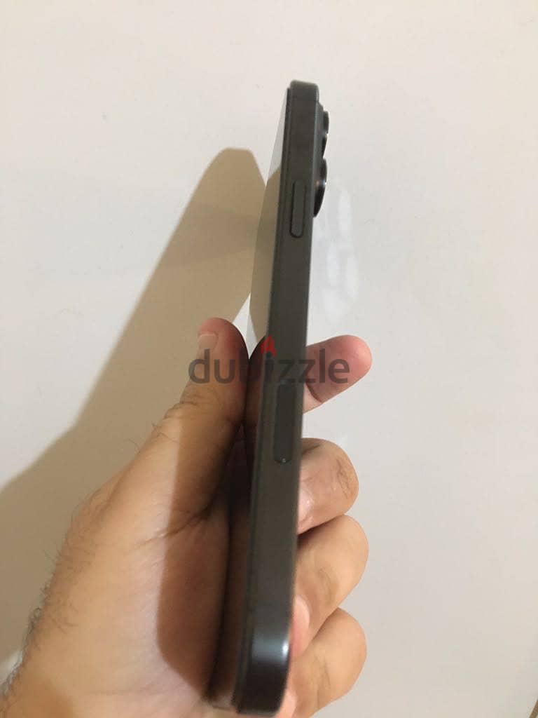 Apple - iPhone 16 Pro Max 4