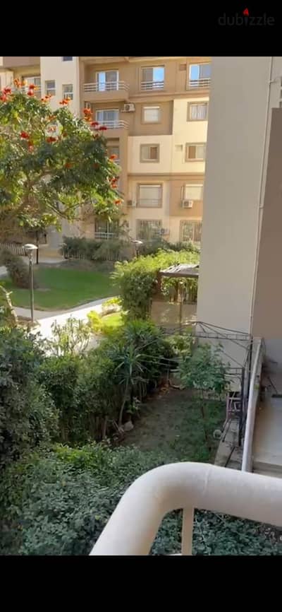 للبيع في مدينتي شقه 88م بال b6  خطوات لي خدمات المرحلة والمسجد و ماركت الفار