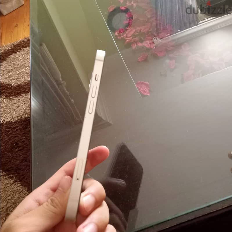 Apple - iPhone 13 4