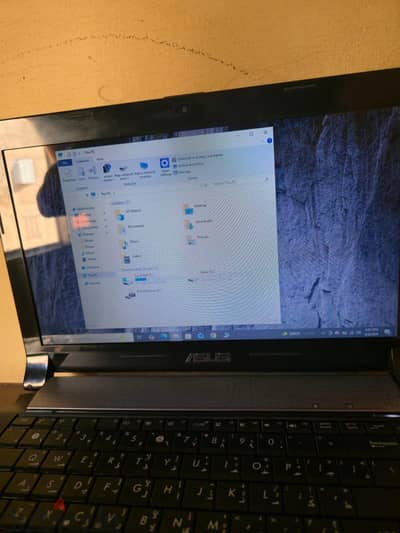 asus لابتوب للبيع حاله نظيفه وارد الإمارات