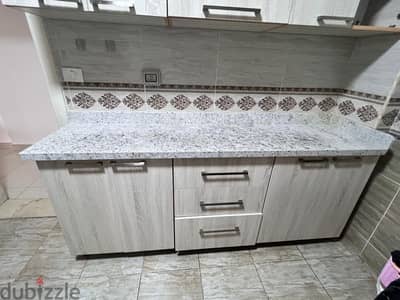 مطبخ بجرانيت وايت كشمير