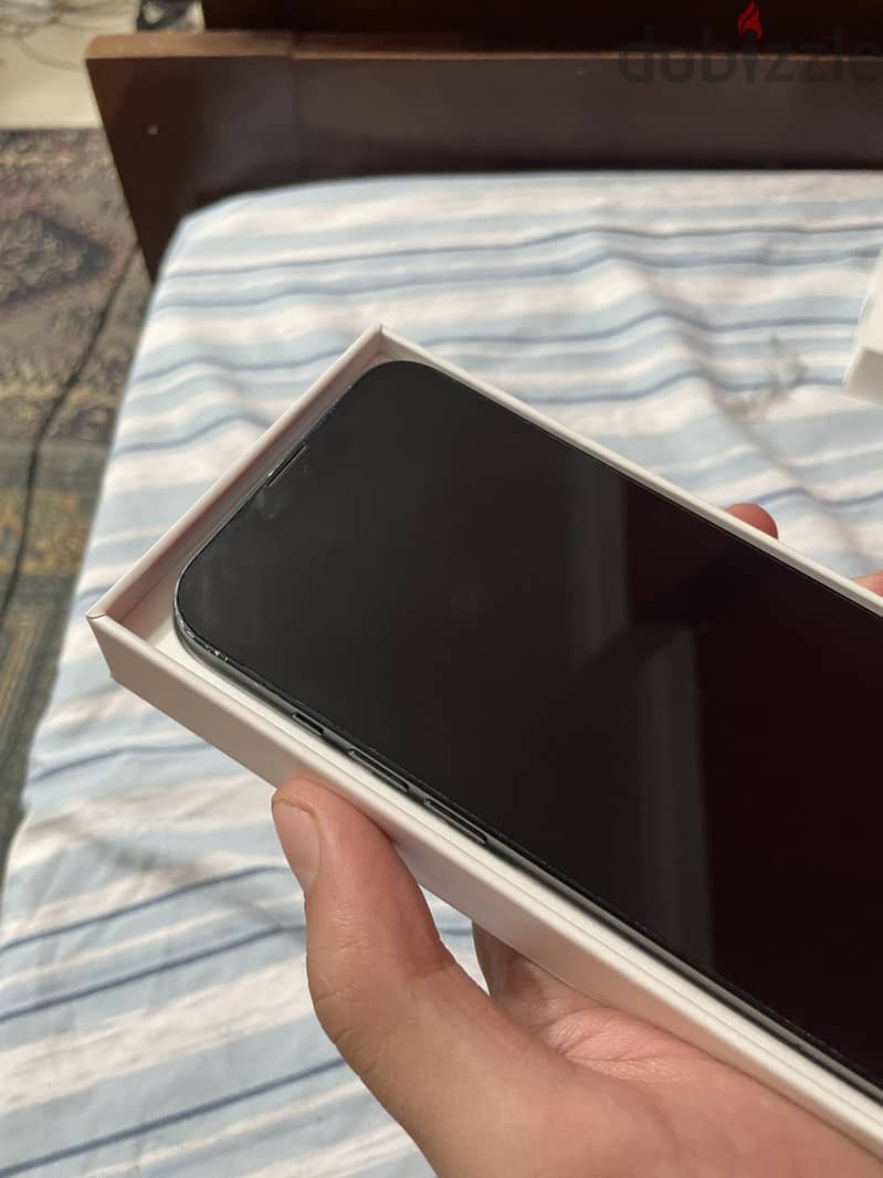 Apple - iPhone 13 2
