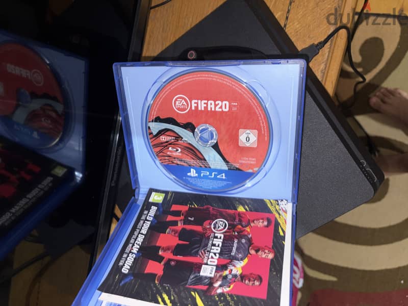 Ps4 1 tira 3