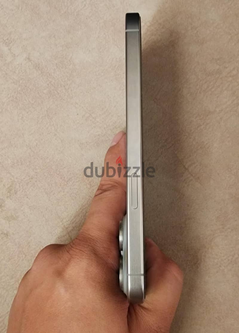 Apple - iPhone 15 Pro Max 3