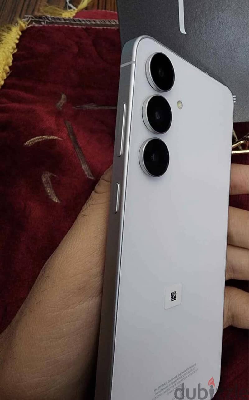 Samsung s25 fe 1