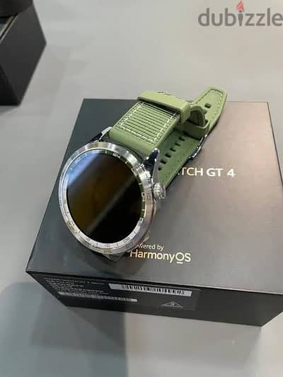 Huawei smart watch GT4 green strap
