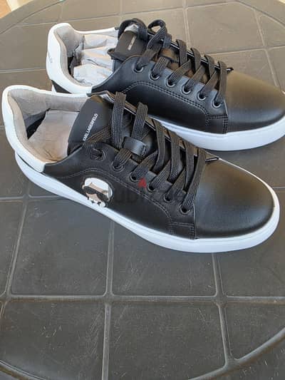 Carl Shoes Original Carl Shoes Original
