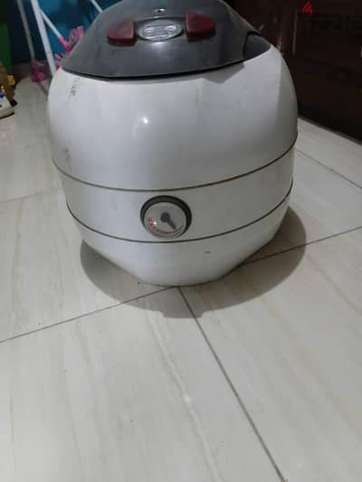 سخان استعمال شهور للبيع