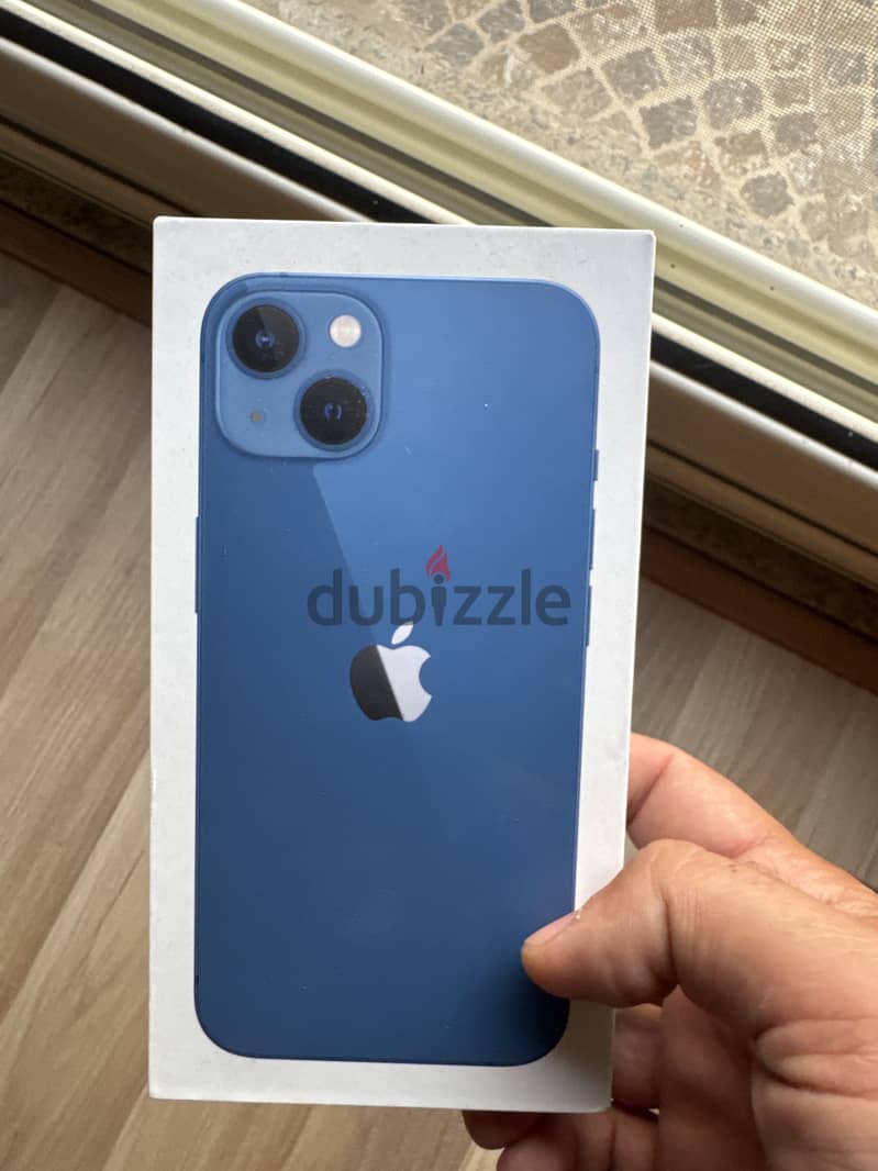Apple - iPhone 13 4