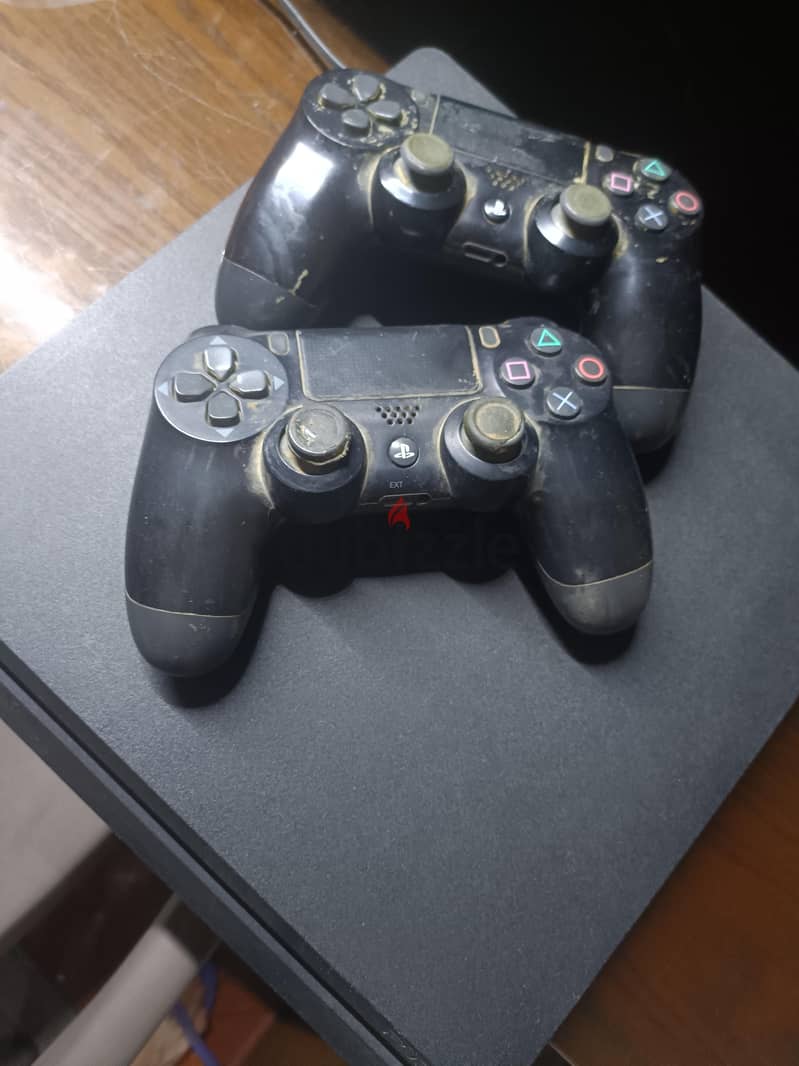 ps4 slim 2