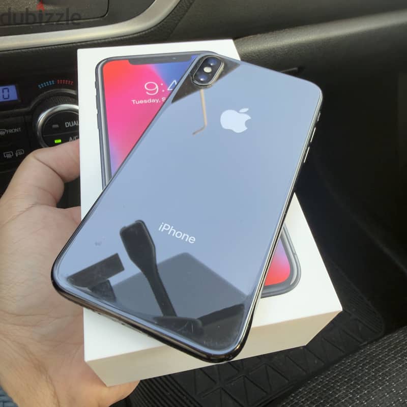 Apple - iPhone X 1
