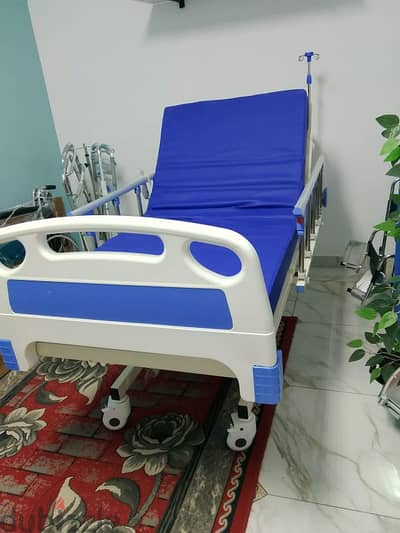سرير مستشفى طبى للبيع ( سراير مستشفي ) طبية