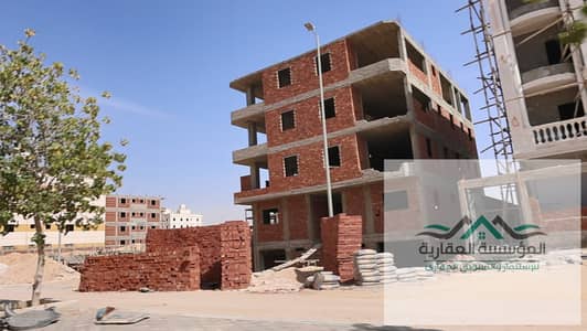 ارض للبيع في احياء اكتوبر الجديدة بالقرب من بادية بالم هيلز وبسعر روعة