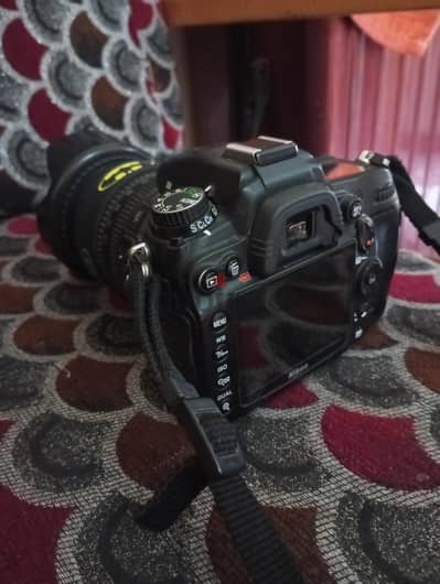 كاميره Nikon  بسعر ممتاز