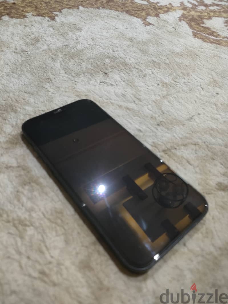 iPhone 12 3