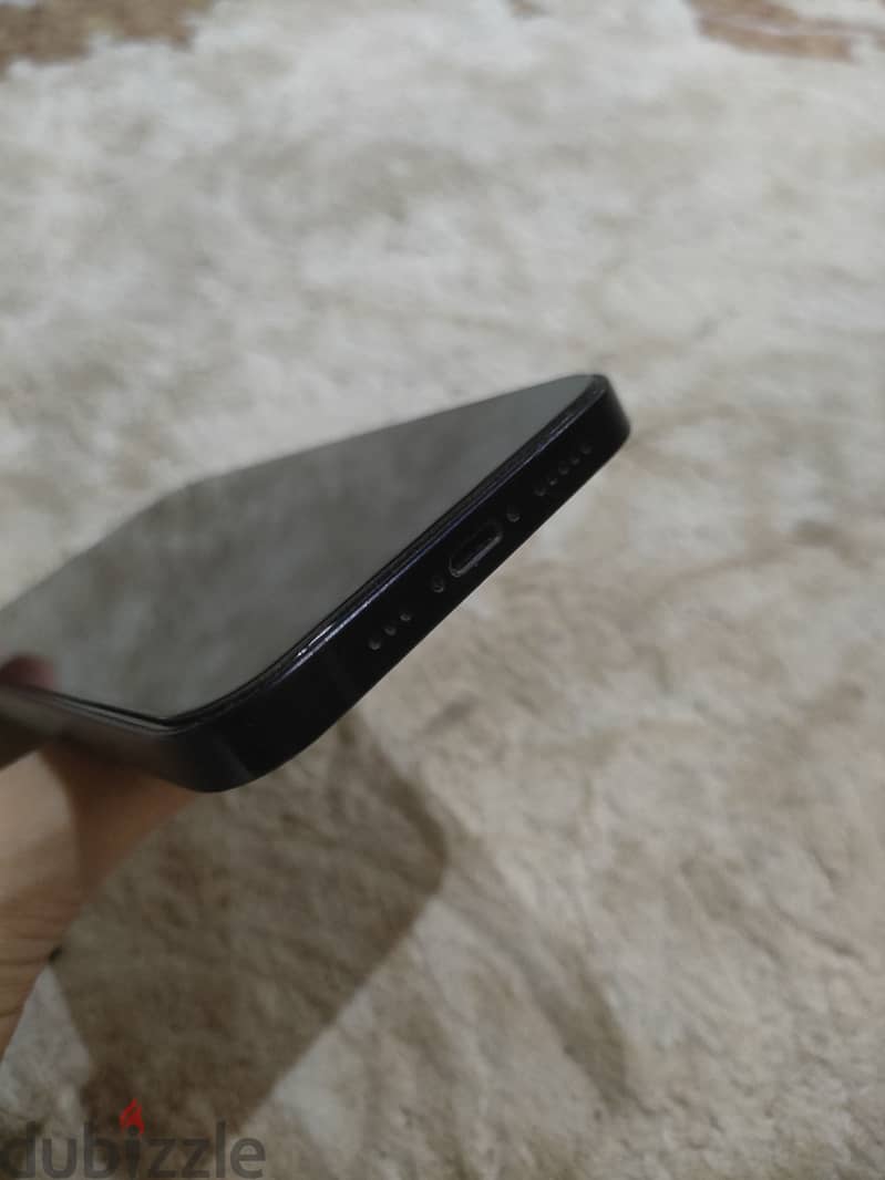 iPhone 12 5
