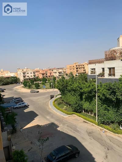 للبيع بفيلات النرجس التجمع الخامس  تشطيب الترا سوبر لوكس