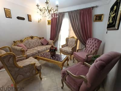 صالون كلاسيك مدهب