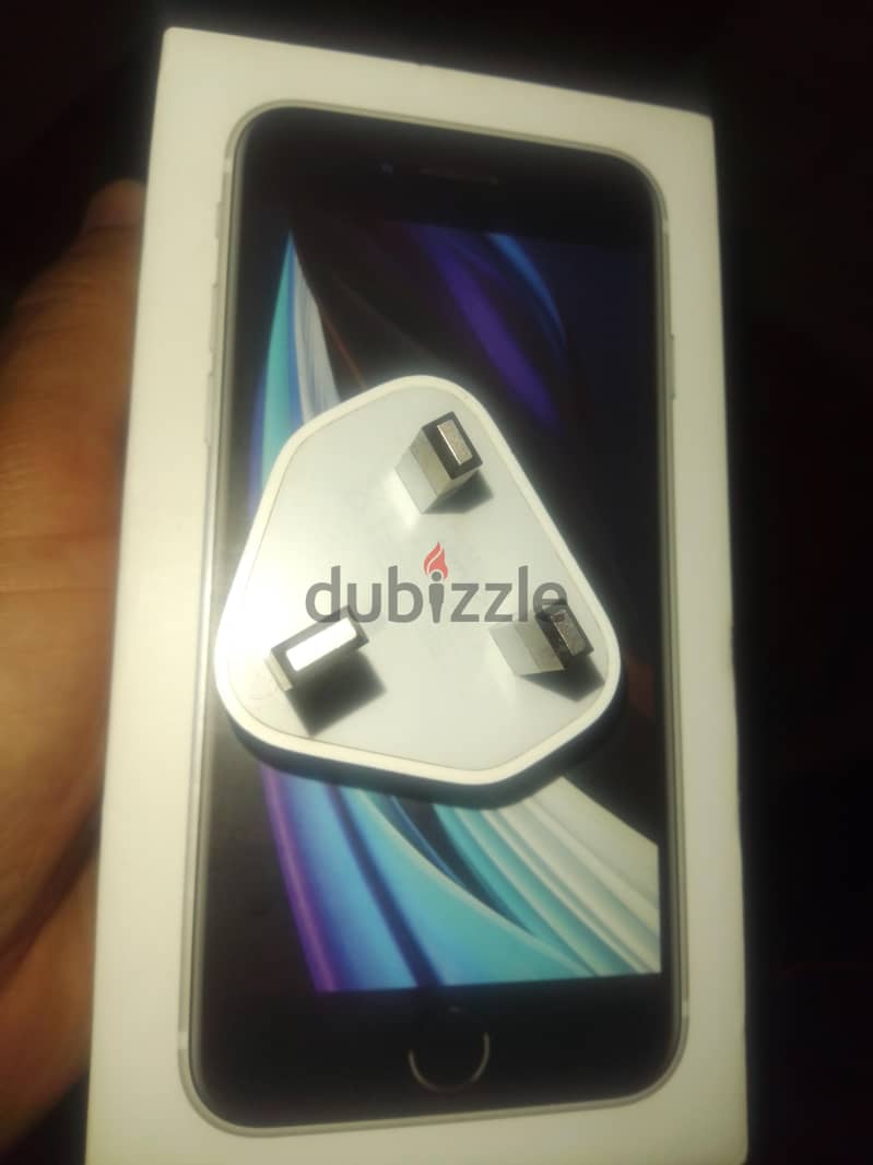 iPhone se 2020 8