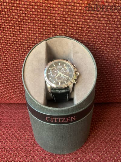 للبيع ساعة Citizen Eco-Drive
