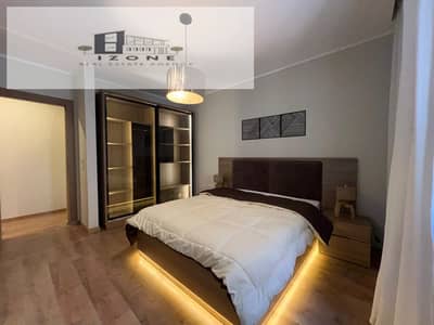 شقة ايجار مفروشة بالكامل موقع مميز ليك فيو ريزيدنس Lake View Residence القاهرة الجديدة 210 متر 3 غرف نوم 2 حمام