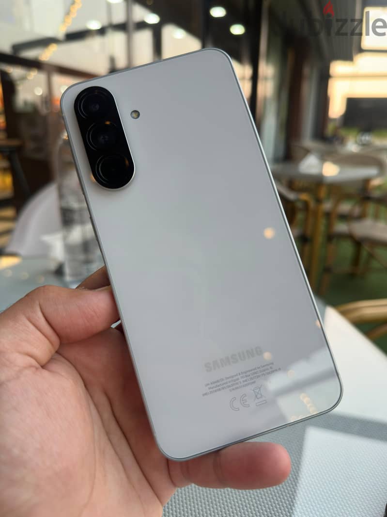Samsung A56 1