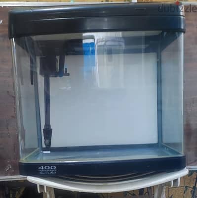 حوض سمك  مستوردHeto 400 كامل (أبعاد 40×30×35) بحالة ممتازة 45 لتر