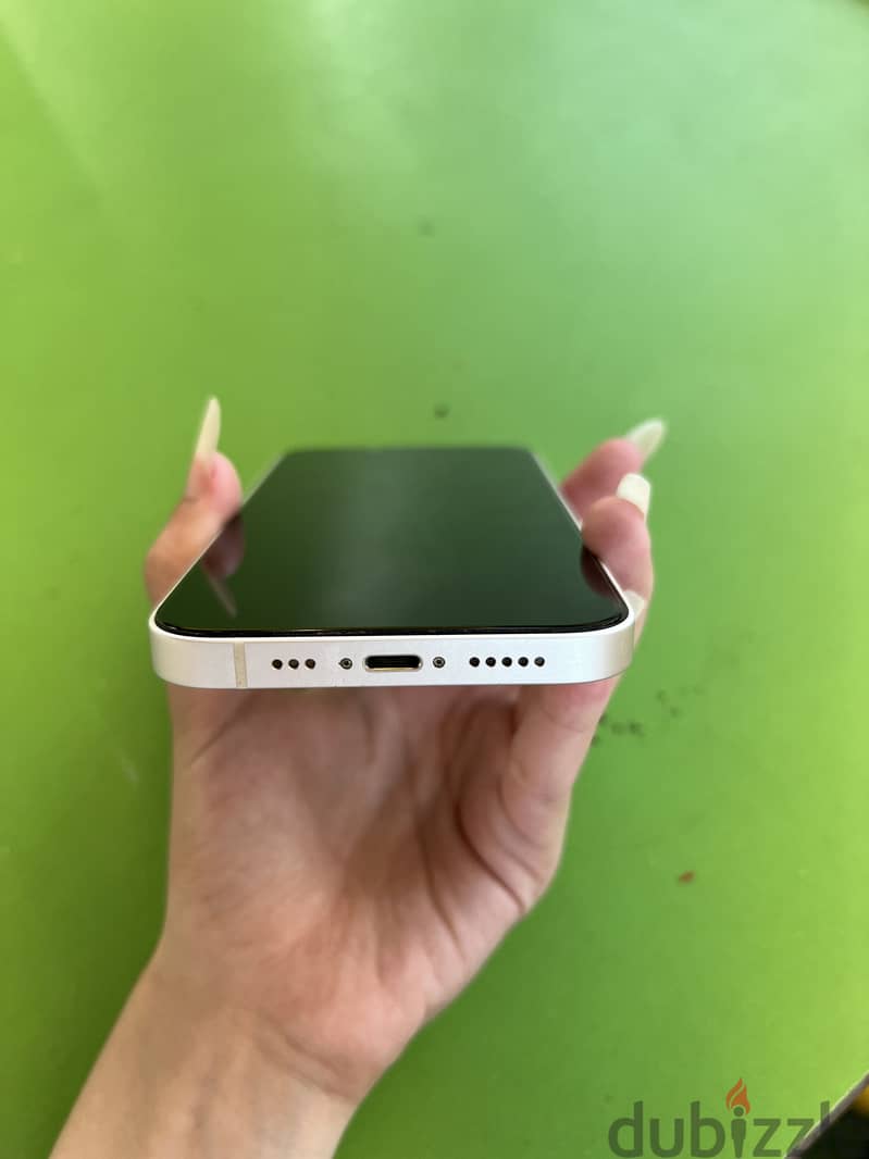 Apple - iPhone 13 4