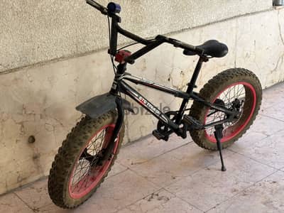 GTG TORNIDO Fat Bike 20 x 4.0 دراجة حالة ممتازة