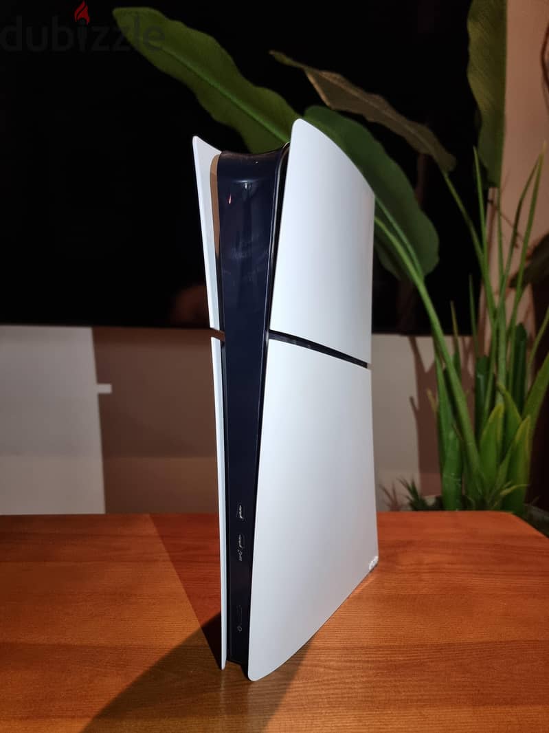 Ps5 Slim Digita 1Tb + 2 Controllers 1