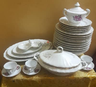 طقم بورسلين مصرى ٢٨ قطعه