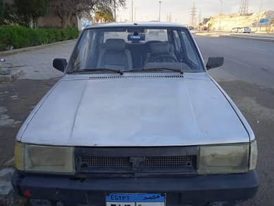 فيات شاهين 2000