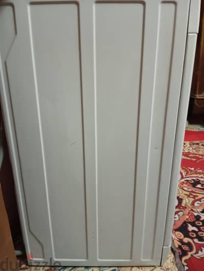 غساله اريستون ايطالي ٦ كيلو