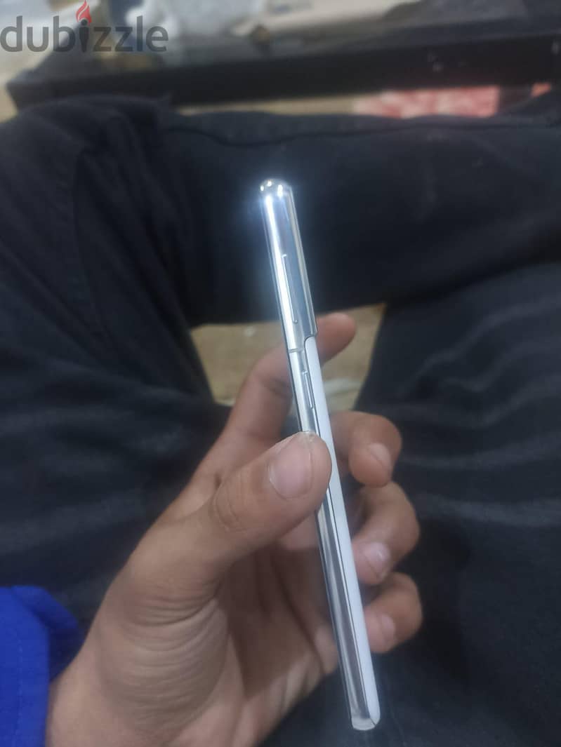 Samsung S21 3