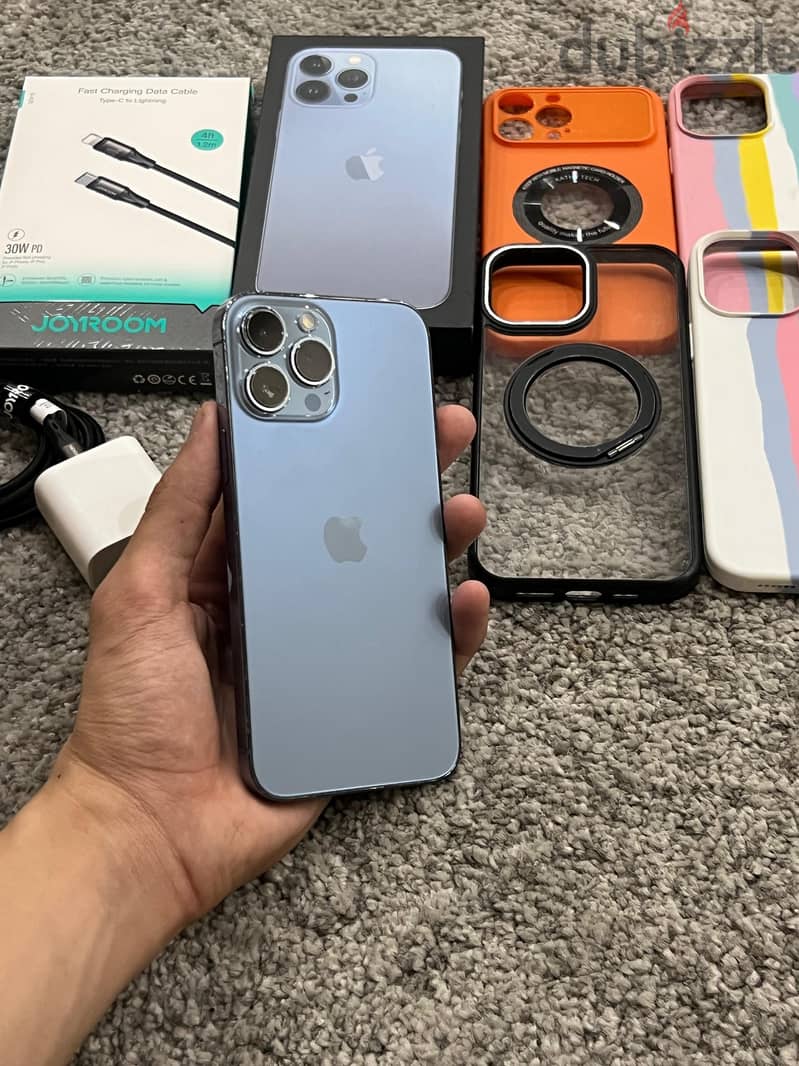 Apple - iPhone 11 Pro Max 7