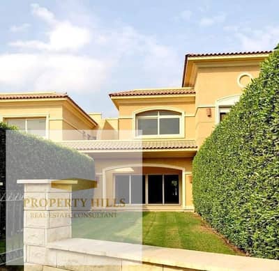 فيلا متشطبة بالتكييفات بفيو لاند سكيب للبيع في القاهرة الجديدة باقل سعر في الماركت