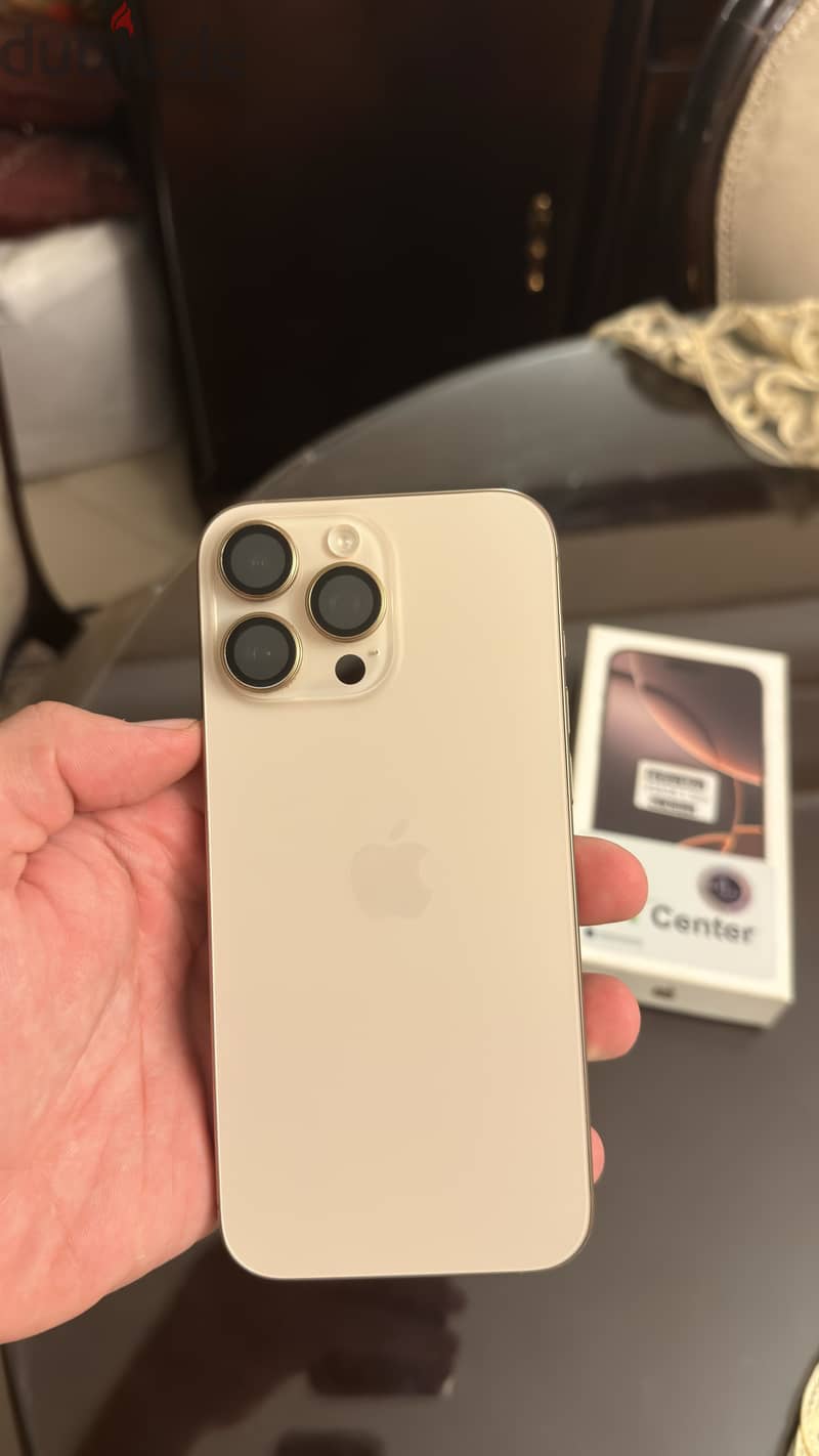 Apple - iPhone 16 Pro Max 3